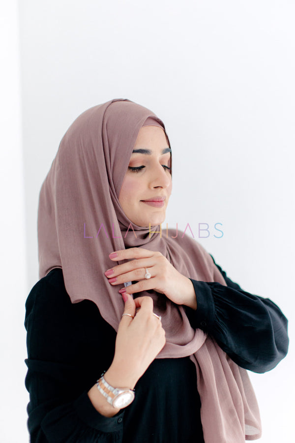 Cerrado Modal Hijab